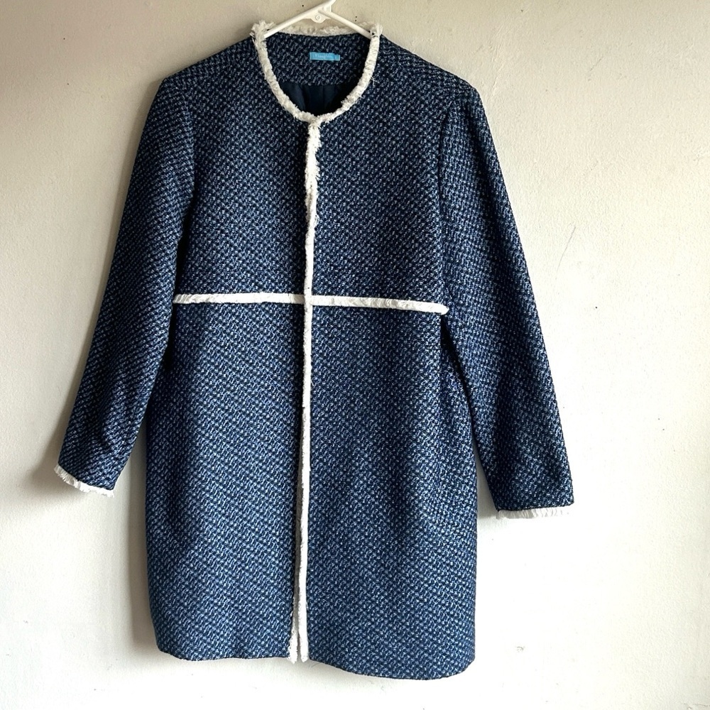 J. McLaughlin Tweed Fringe Trim Mid Length Jacket Coat Blue White Size Lg NWOT - Picture 4 of 12